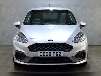 Used Ford Fiesta 2018 for sale - 76604708: Photo