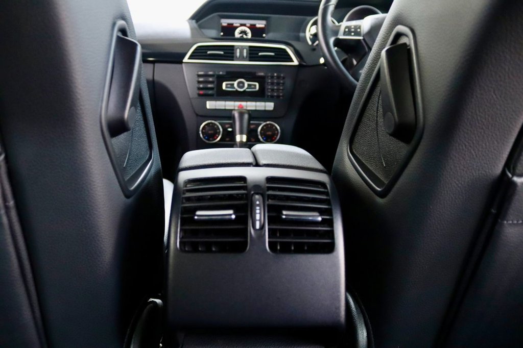 Used Mercedes-Benz C Class 2014 for sale - 78153750: Photo 34