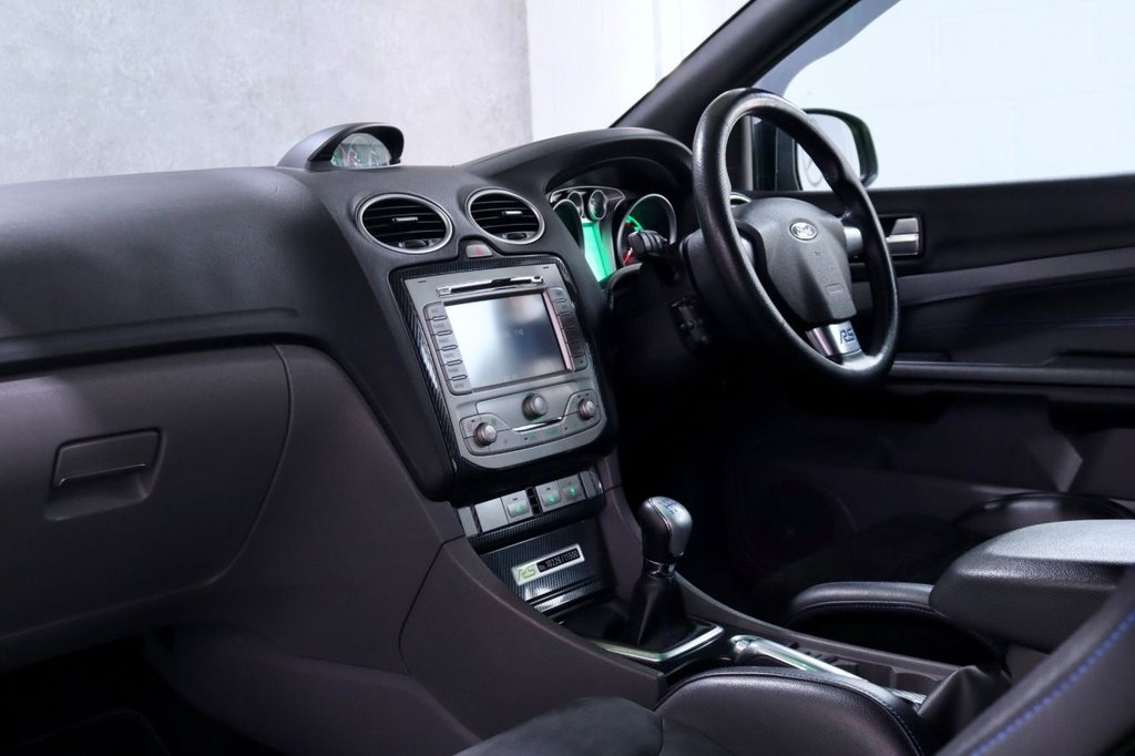 Used Ford Focus 2010 for sale - 76923351: Photo 14