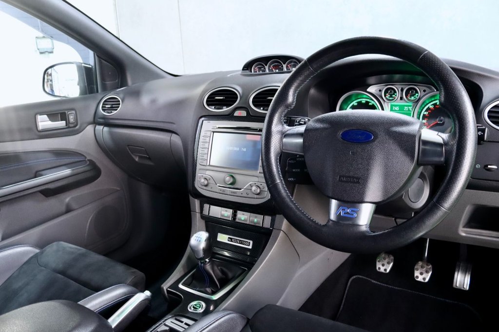 Used Ford Focus 2010 for sale - 76923351: Photo 15