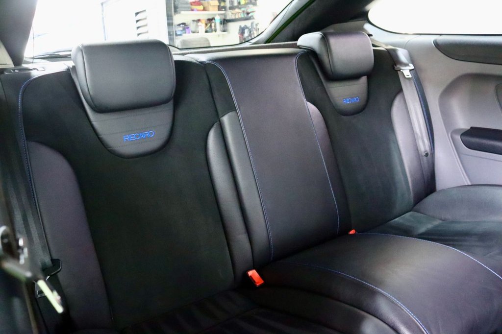 Used Ford Focus 2010 for sale - 76923351: Photo 31