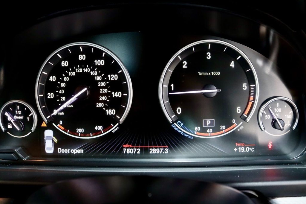 Used BMW 5 Series 2015 for sale - 76416957: Photo 24