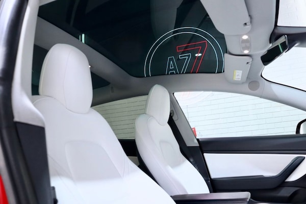 Used Tesla Model 3 2020 for sale - 76132233: Photo 15