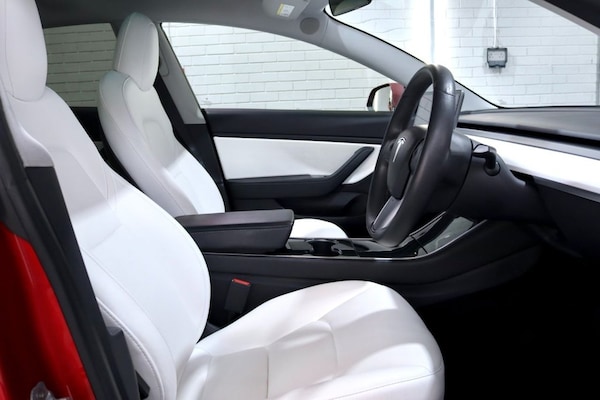 Used Tesla Model 3 2020 for sale - 76132233: Photo 18
