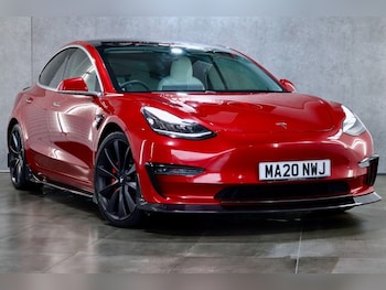 Used Tesla Model 3 2020 for sale - 76132233: Photo 2