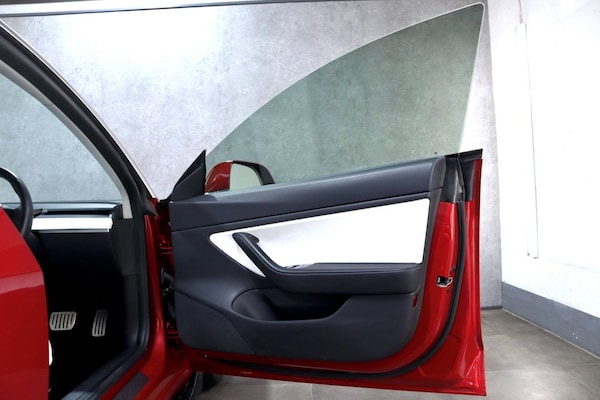 Used Tesla Model 3 2020 for sale - 76132233: Photo 44