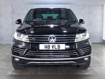 Used Volkswagen Touareg 2016 for sale - 77593952: Photo