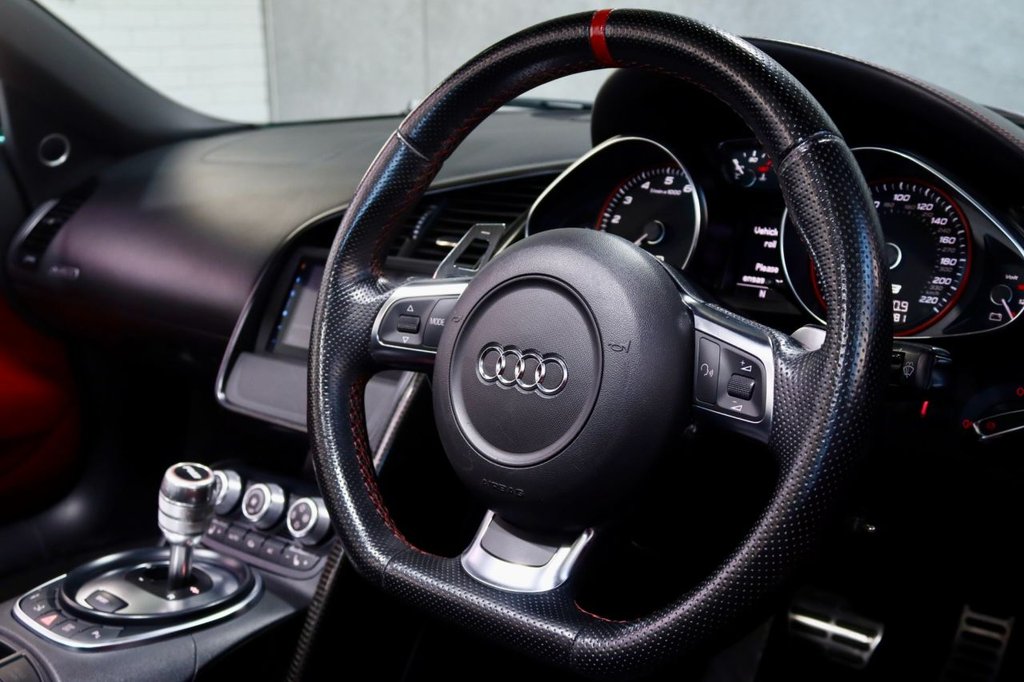Used Audi R8 2010 for sale - 76711607: Photo 22