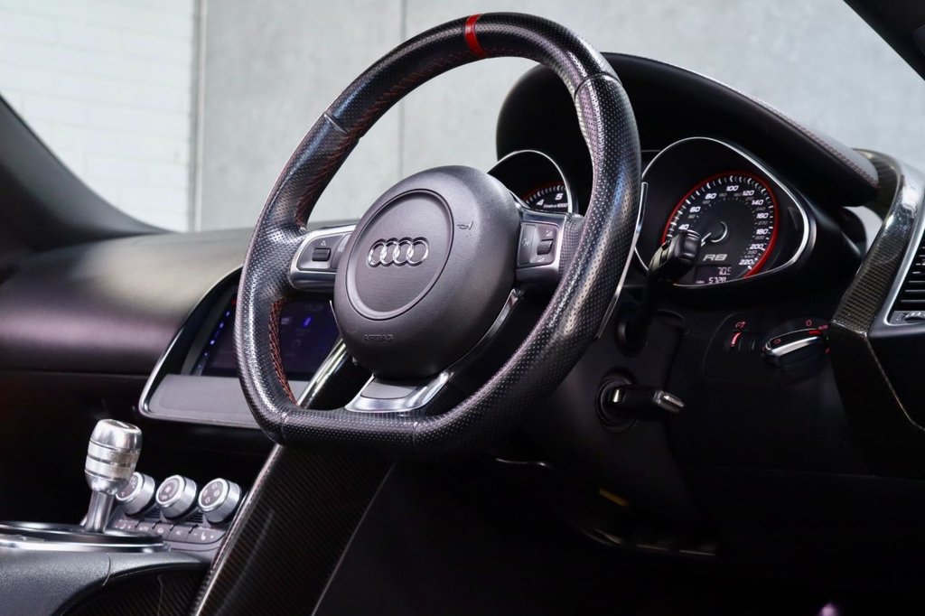 Used Audi R8 2010 for sale - 76711607: Photo 23