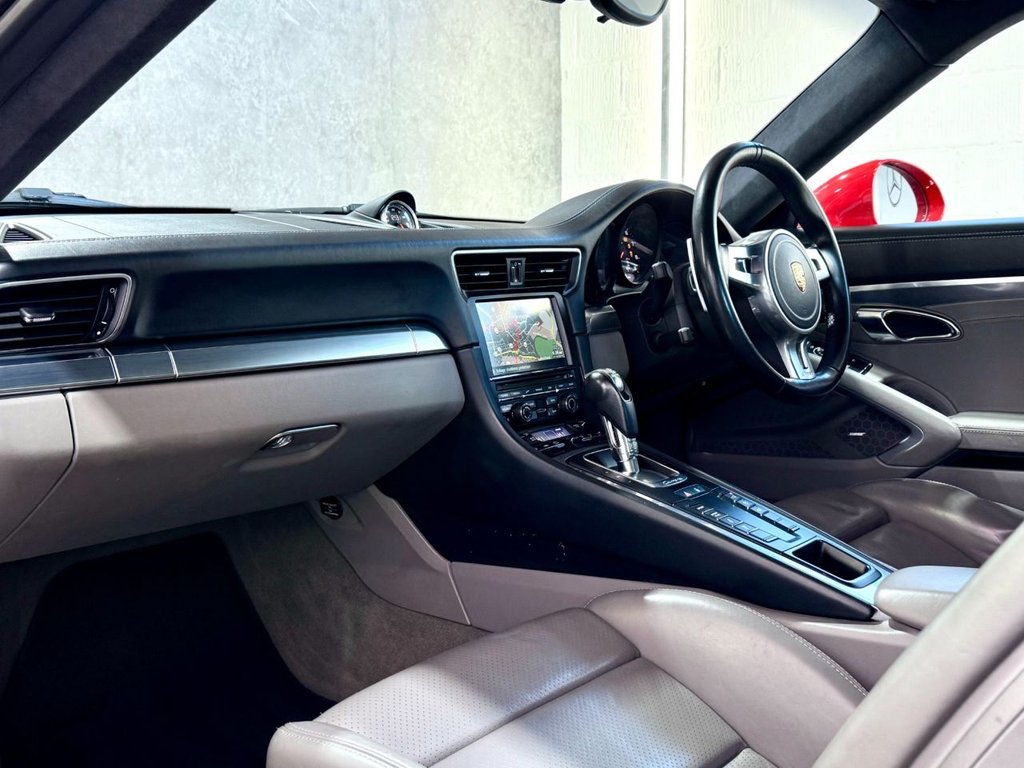 Used Porsche 911 2015 for sale - 76783665: Photo 15