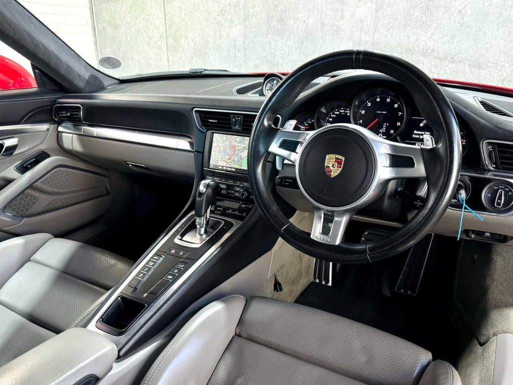 Used Porsche 911 2015 for sale - 76783665: Photo 16