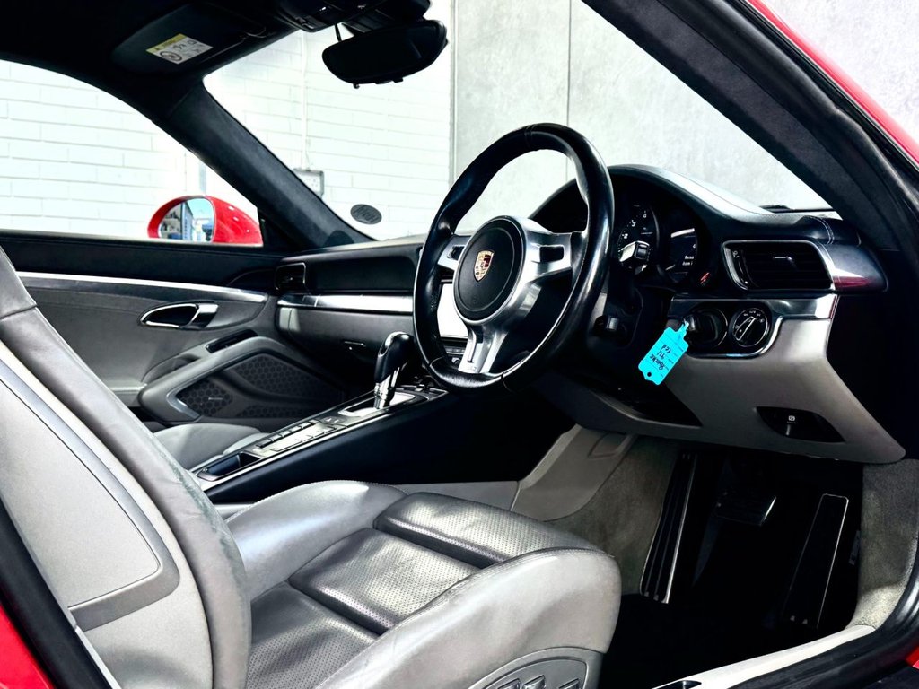 Used Porsche 911 2015 for sale - 76783665: Photo 19