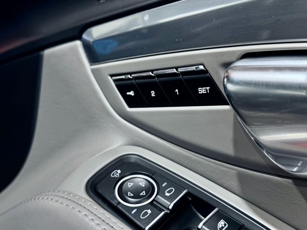 Used Porsche 911 2015 for sale - 76783665: Photo 27