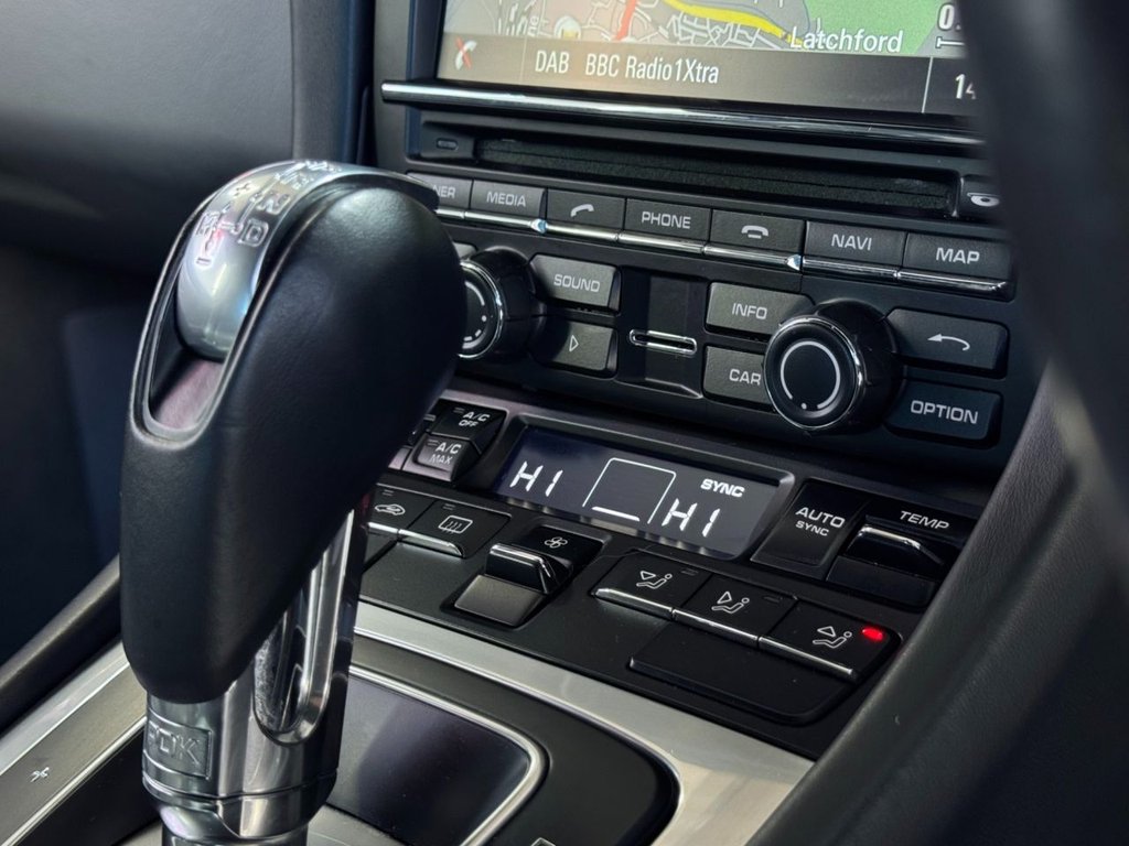 Used Porsche 911 2015 for sale - 76783665: Photo 28