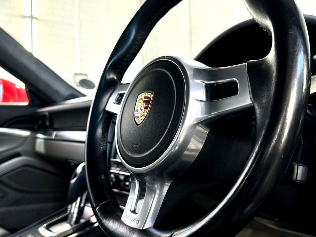 Used Porsche 911 2015 for sale - 76783665: Photo 34