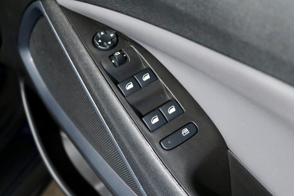 Used Vauxhall Crossland X 2020 for sale - 77849682: Photo 46