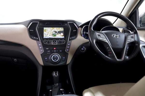 Used Hyundai Santa Fe 2014 for sale - 76210071: Photo 15