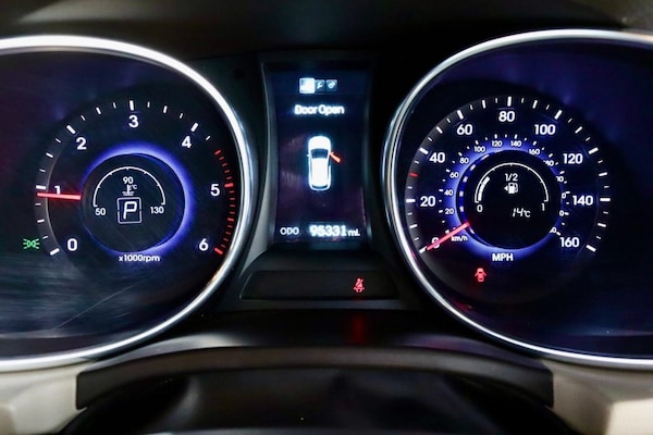 Used Hyundai Santa Fe 2014 for sale - 76210071: Photo 27