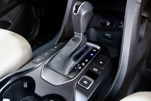 Used Hyundai Santa Fe 2014 for sale - 76210071: Photo 31