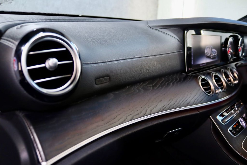 Used Mercedes-Benz E Class 2018 for sale - 77952415: Photo 26