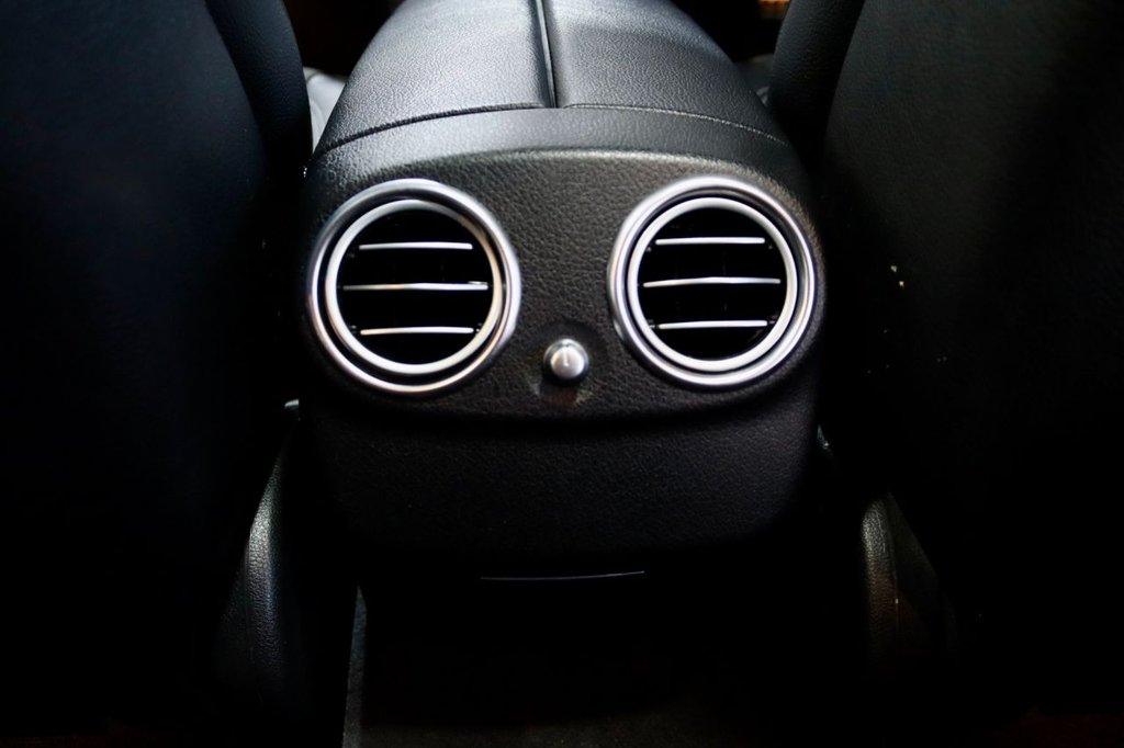 Used Mercedes-Benz E Class 2018 for sale - 77952415: Photo 32