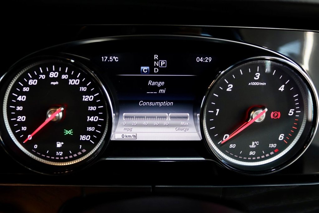 Used Mercedes-Benz E Class 2018 for sale - 77952415: Photo 47