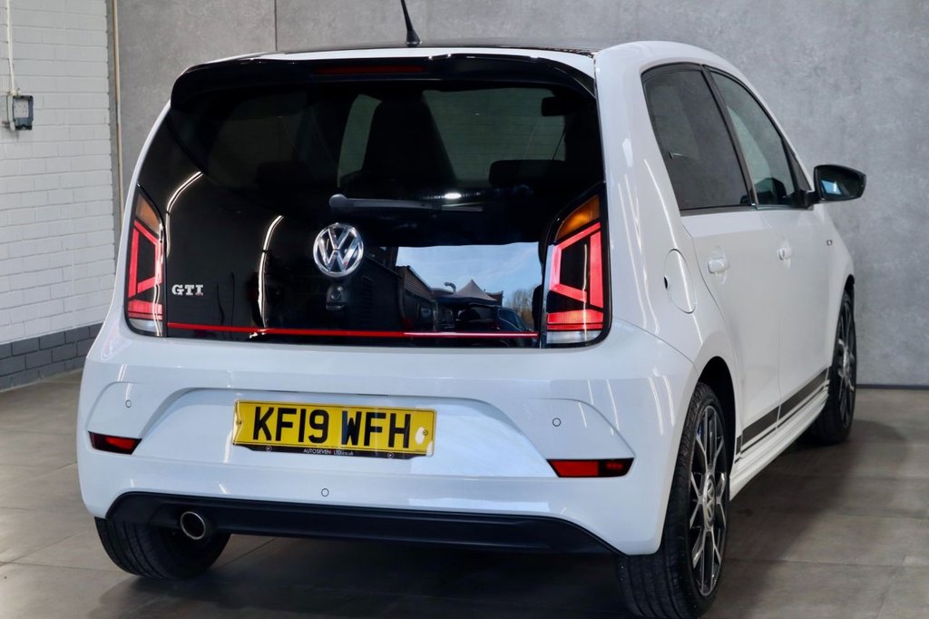 Used Volkswagen up! 2019 for sale - 77571600: Photo 11