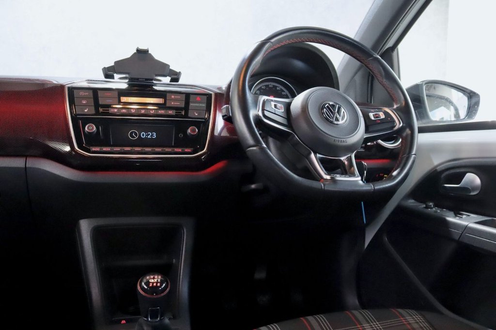 Used Volkswagen up! 2019 for sale - 77571600: Photo 17