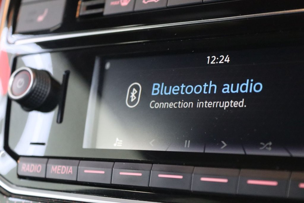 Used Volkswagen up! 2019 for sale - 77571600: Photo 32