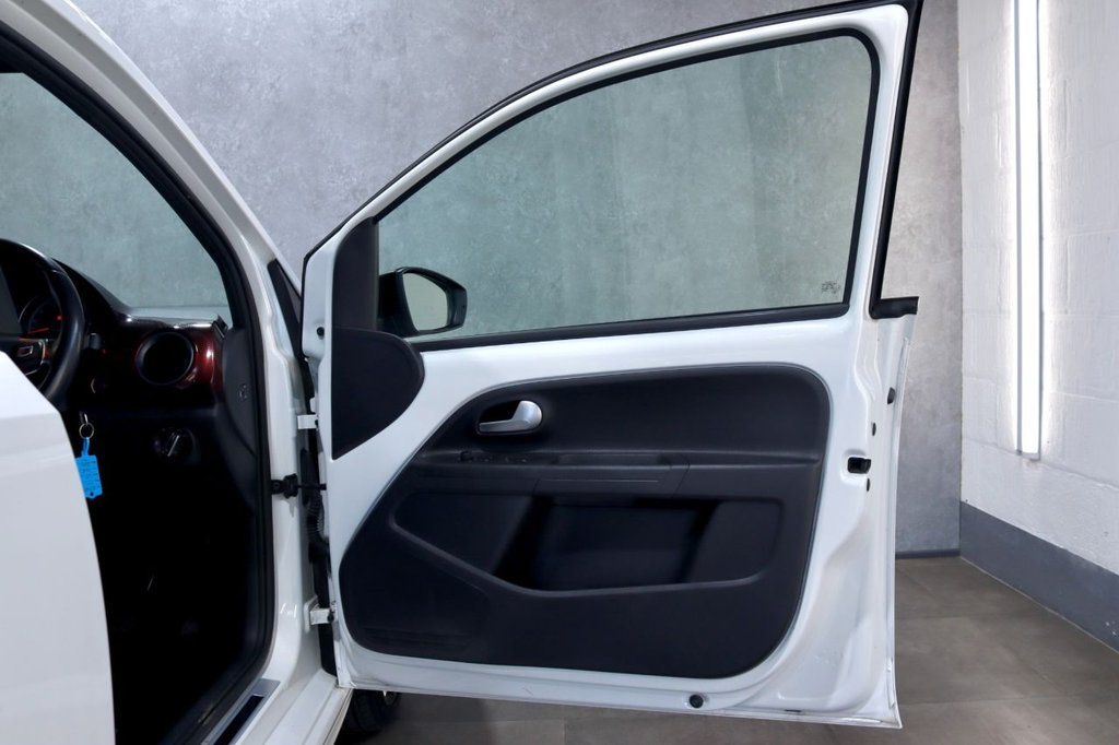 Used Volkswagen up! 2019 for sale - 77571600: Photo 41