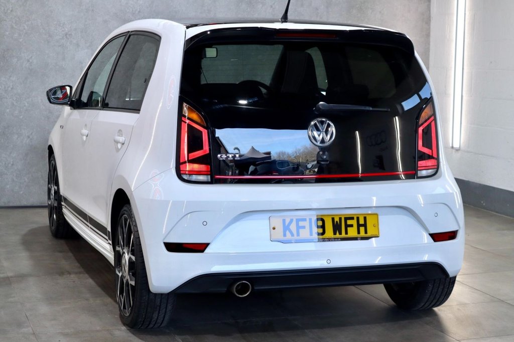 Used Volkswagen up! 2019 for sale - 77571600: Photo 9