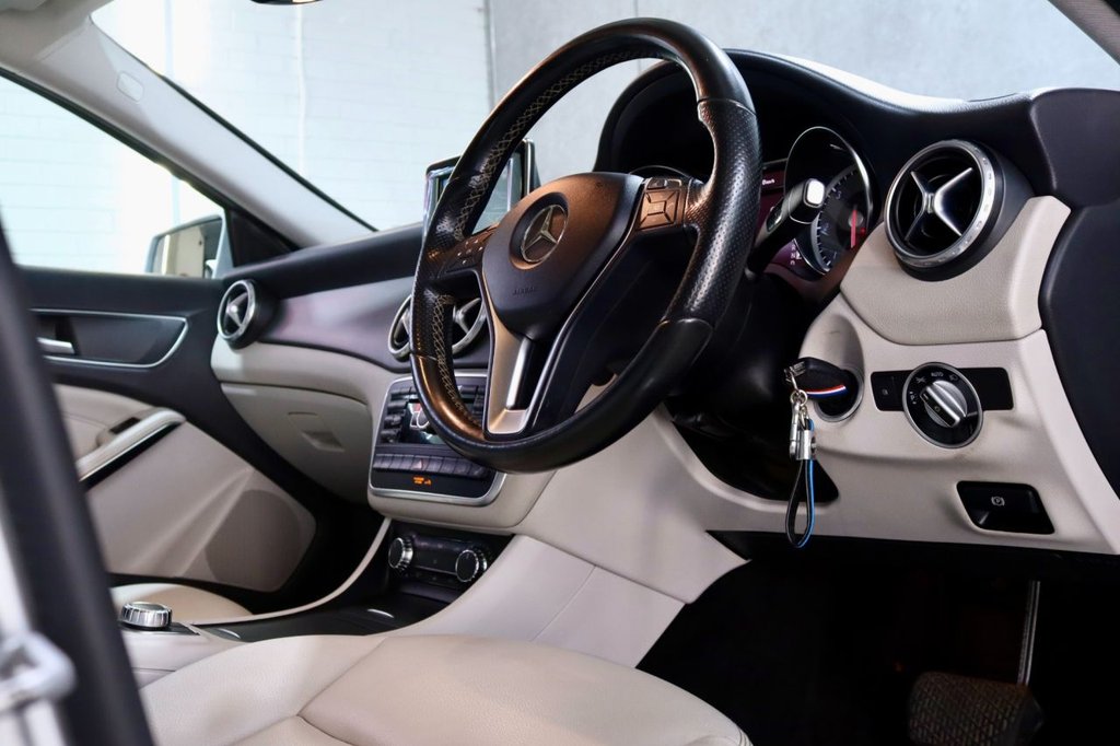 Used Mercedes-Benz GLA 2015 for sale - 76665633: Photo 17