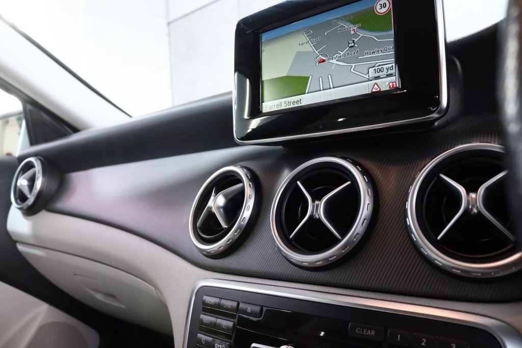 Used Mercedes-Benz GLA 2015 for sale - 76665633: Photo 36