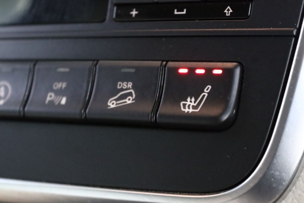 Used Mercedes-Benz GLA 2015 for sale - 76510124: Photo 27