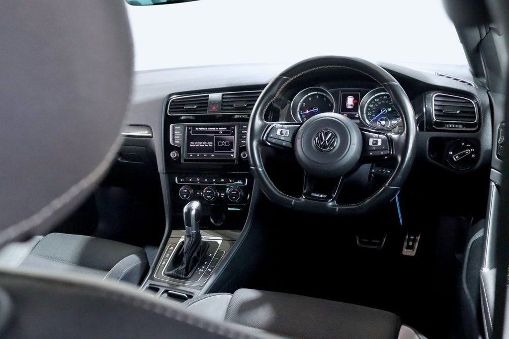 Used Volkswagen Golf 2016 for sale - 77341308: Photo 15