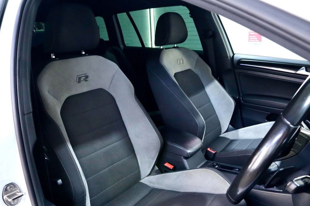 Used Volkswagen Golf 2016 for sale - 77341308: Photo 25