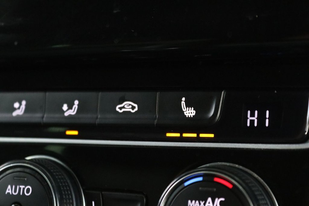 Used Volkswagen Golf 2016 for sale - 77341308: Photo 37