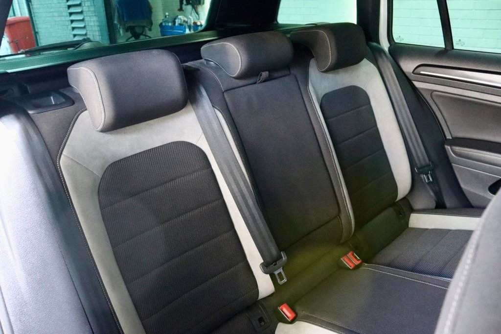 Used Volkswagen Golf 2016 for sale - 77341308: Photo 39