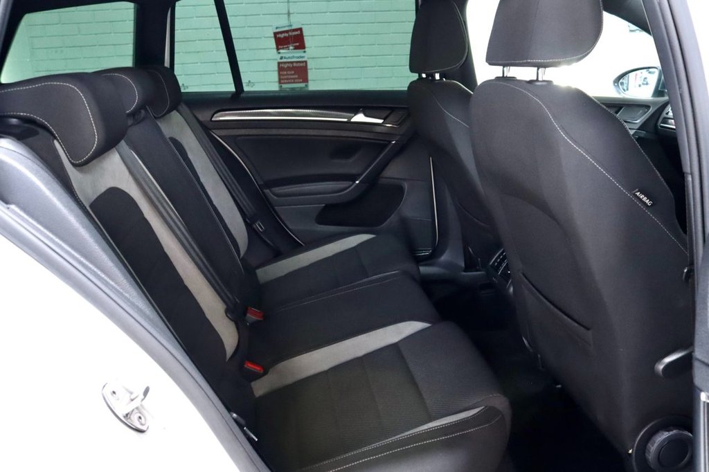 Used Volkswagen Golf 2016 for sale - 77341308: Photo 40