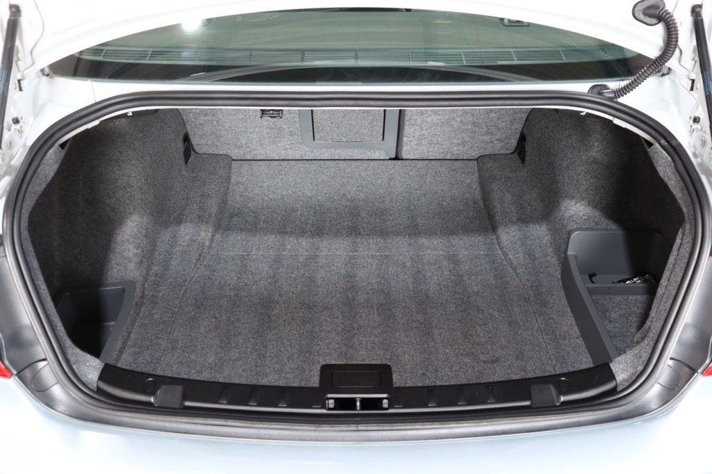 Used BMW M3 2009 for sale - 76185332: Photo 39