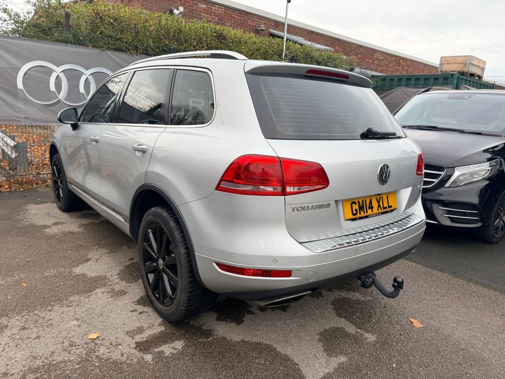Used Volkswagen Touareg 2014 for sale - 76514538: Photo 2
