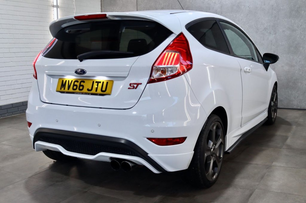 Used Ford Fiesta 2017 for sale - 77007677: Photo 12