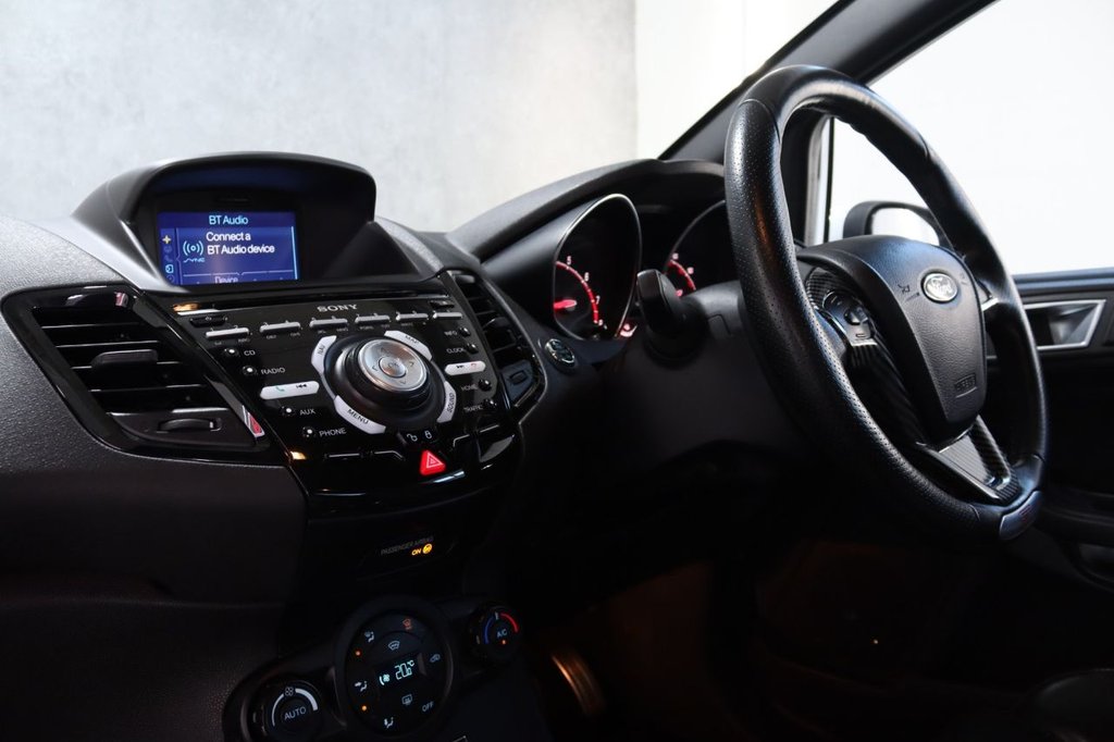 Used Ford Fiesta 2017 for sale - 77007677: Photo 16