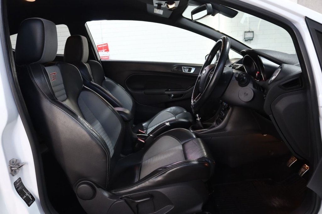 Used Ford Fiesta 2017 for sale - 77007677: Photo 20