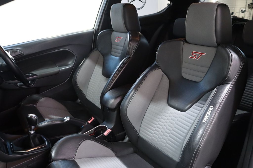 Used Ford Fiesta 2017 for sale - 77007677: Photo 21