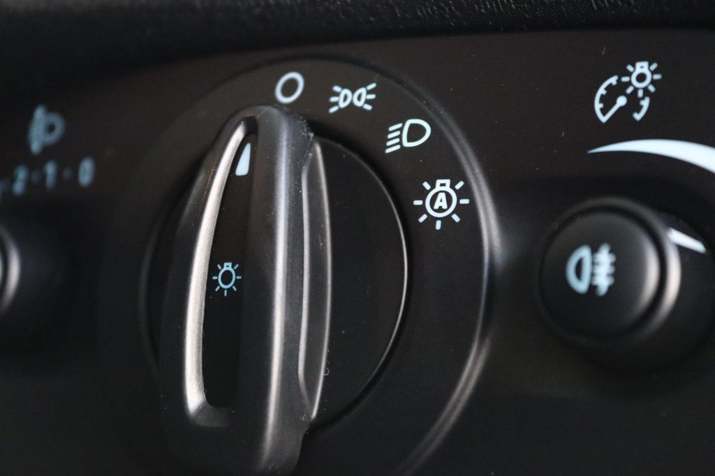 Used Ford Fiesta 2017 for sale - 77007677: Photo 39