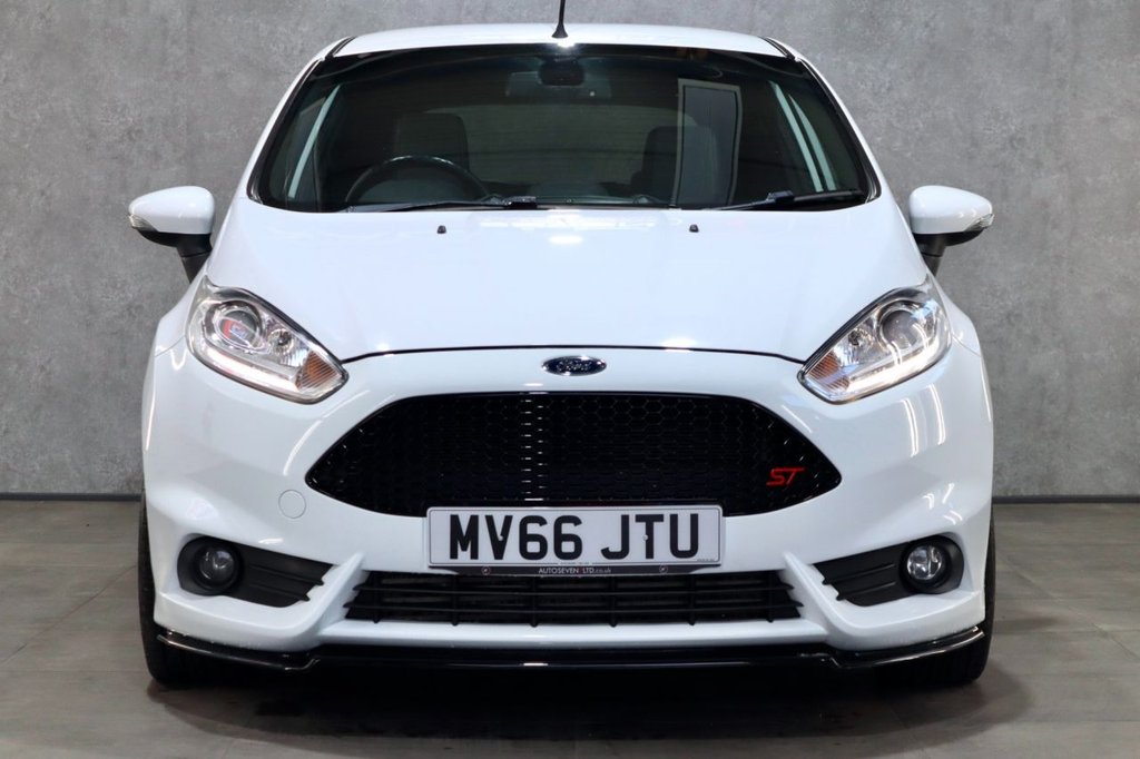 Used Ford Fiesta 2017 for sale - 77007677: Photo 4