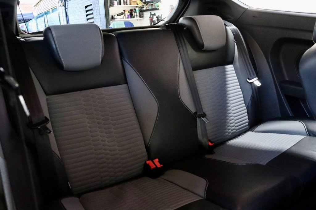 Used Ford Fiesta 2017 for sale - 77007677: Photo 40