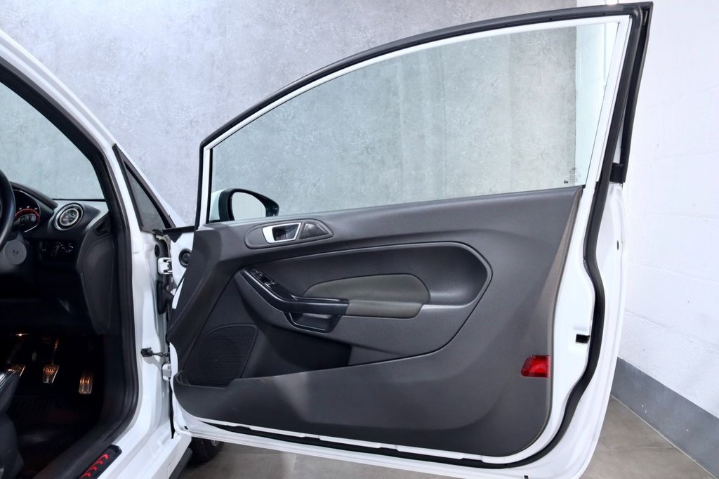 Used Ford Fiesta 2017 for sale - 77007677: Photo 42