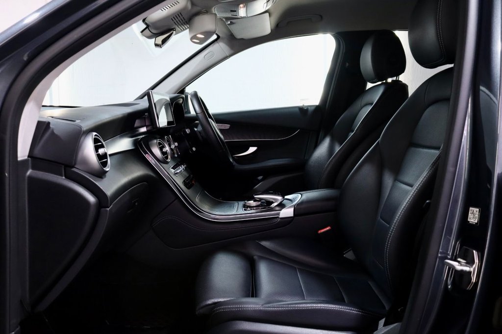 Used Mercedes-Benz GLC 2015 for sale - 77122151: Photo 21